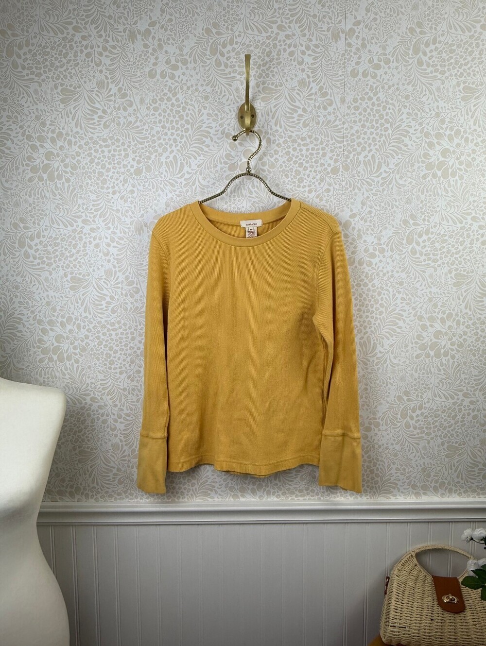 Sundance Yellow Thermal Waffle Velvet Cuff Tee - Size - Petite Large